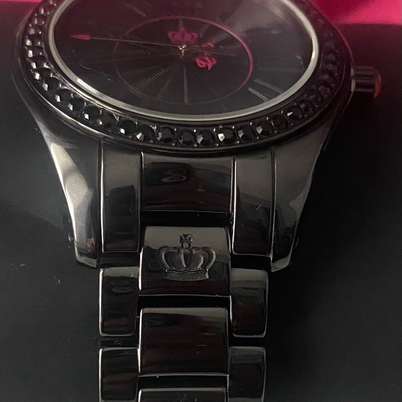 Juicy Couture Watch - Picture 14 of 15
